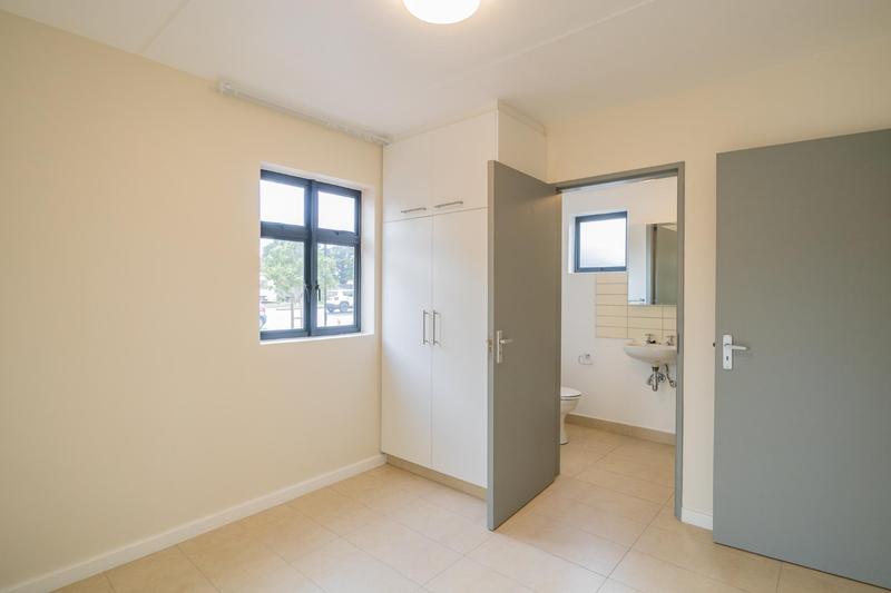 To Let 1 Bedroom Property for Rent in Diep River Western Cape